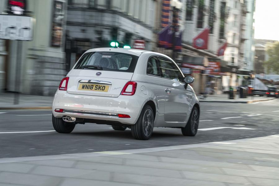  Fiat 500 Collezione (312) 2018 года  (UK) (фото 29 из 40)
